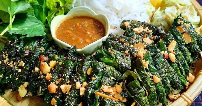 Bò lá lốt ăn củng bún