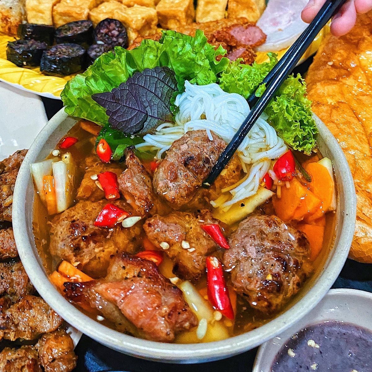 Nữ du khách Pháp 1