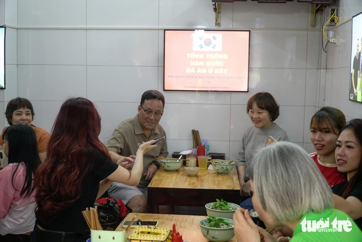pho tong thong 4